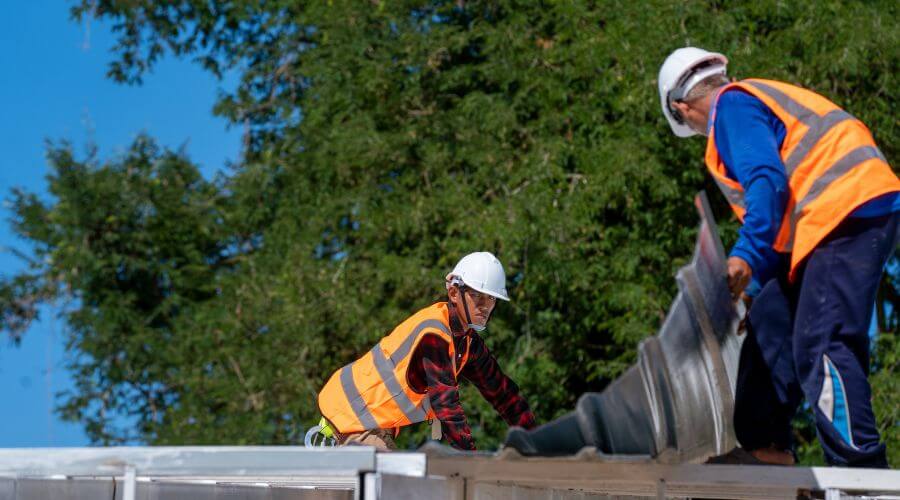 Professional new roof installation services in Cedarbluff, MS